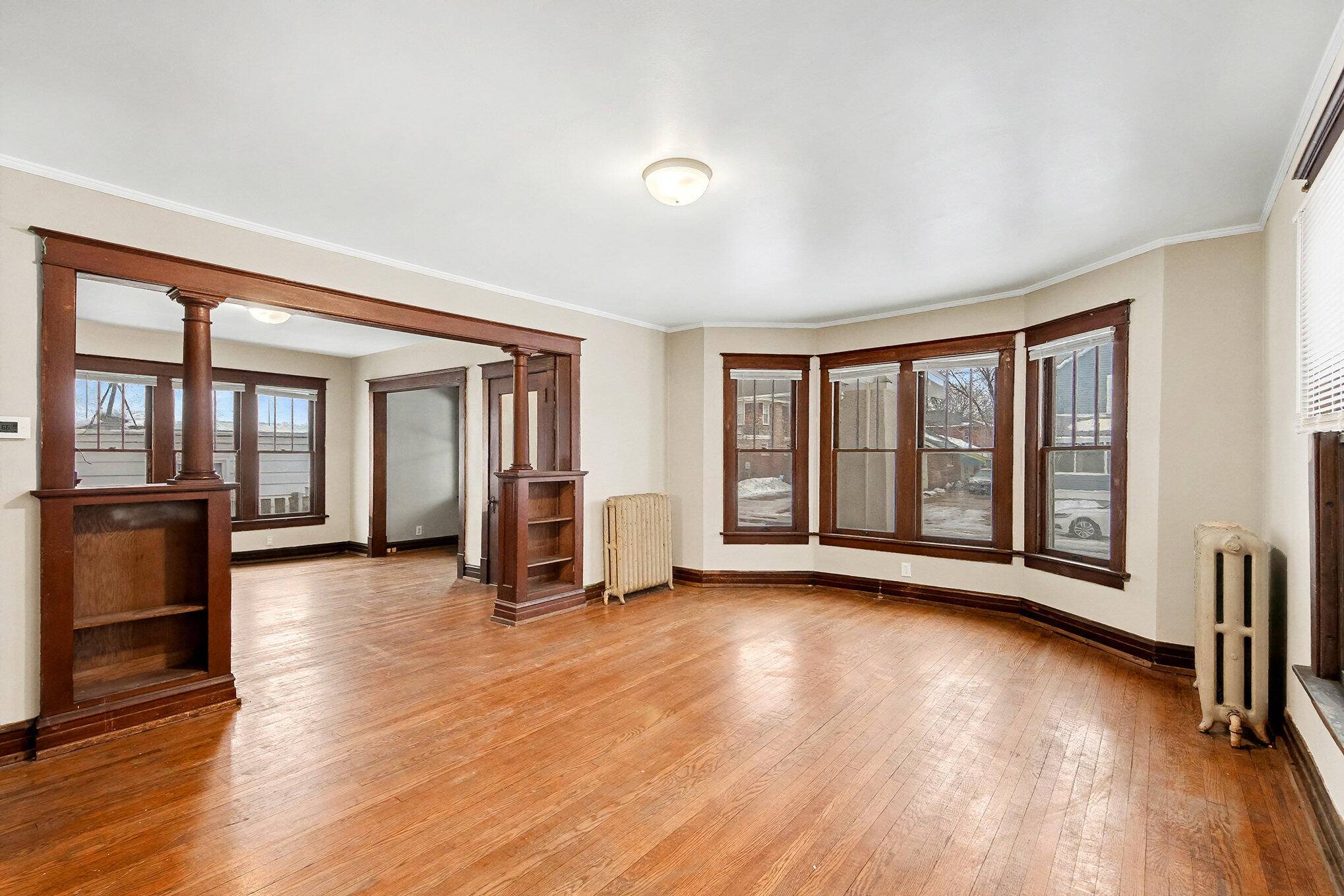 Muskegon, MI 49442,115 E Isabella AVE