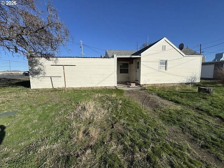 Hermiston, OR 97838,1205 N 1ST PL