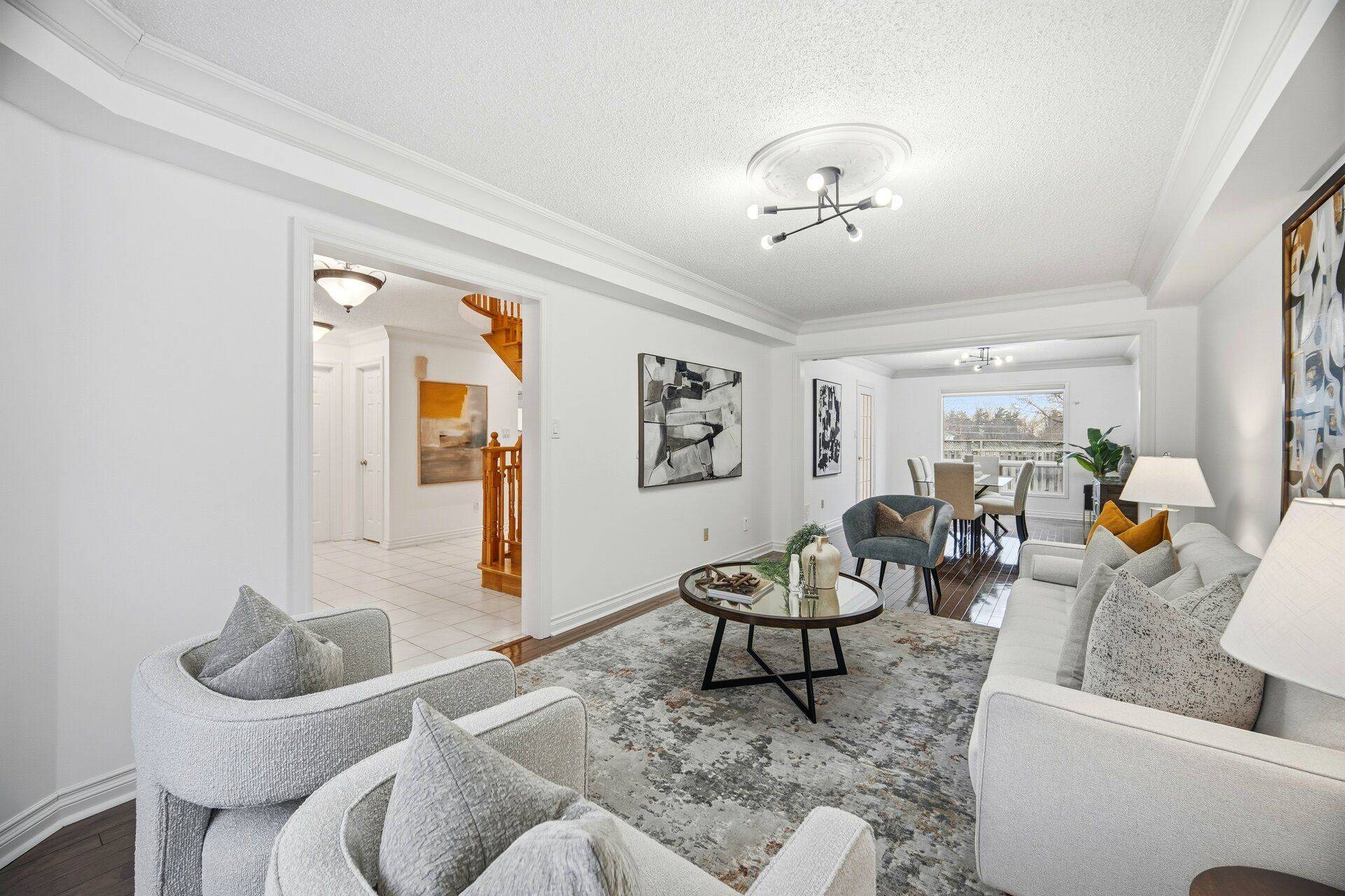 Pickering, ON L1X 2P8,896 Darwin DR