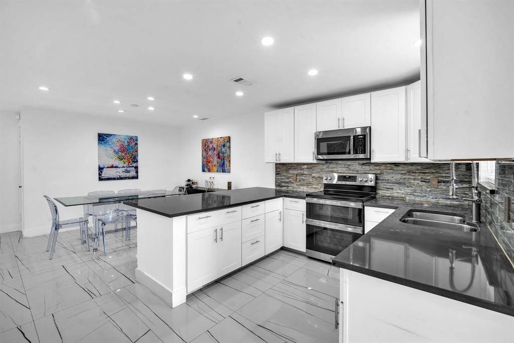 Hollywood, FL 33021,3443 Laurel Oaks Ln #607