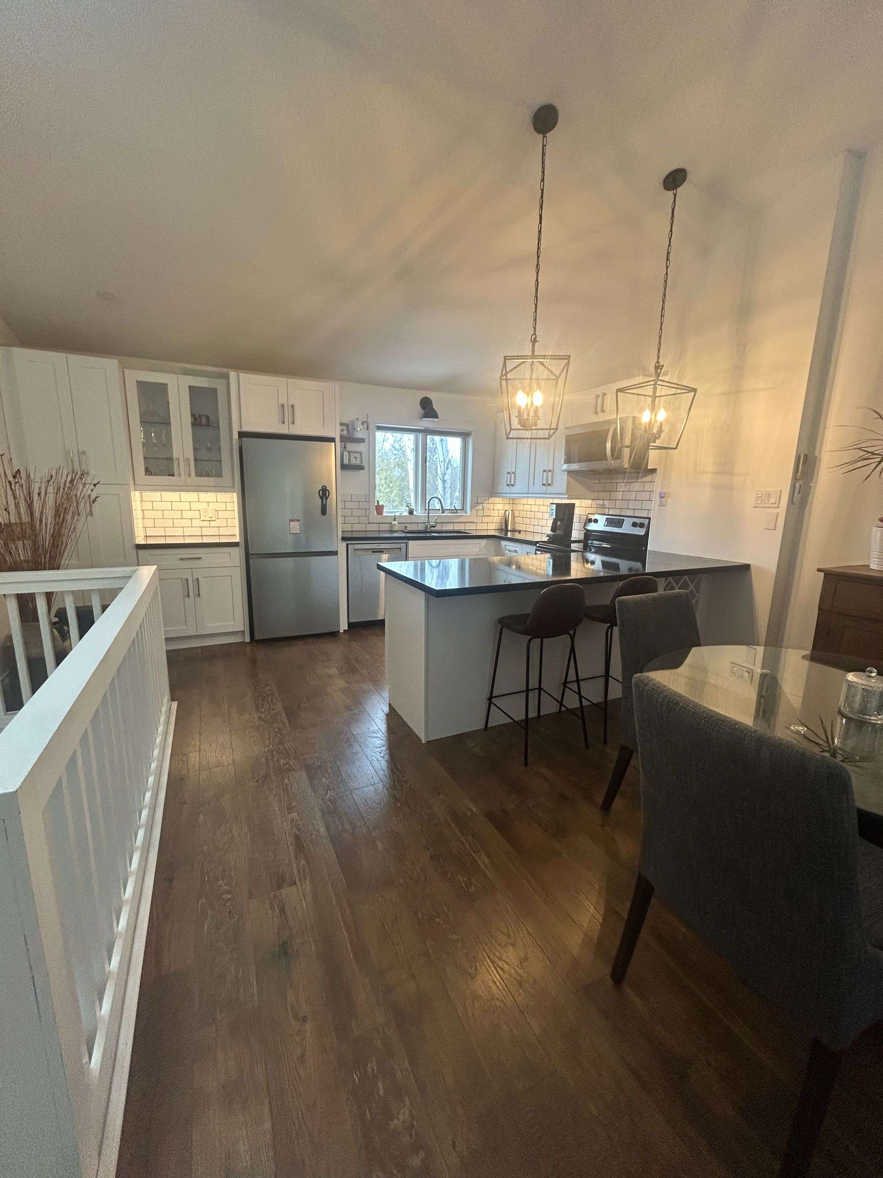 Collingwood, ON L9Y 5B4,561 Oxbow CRES #1