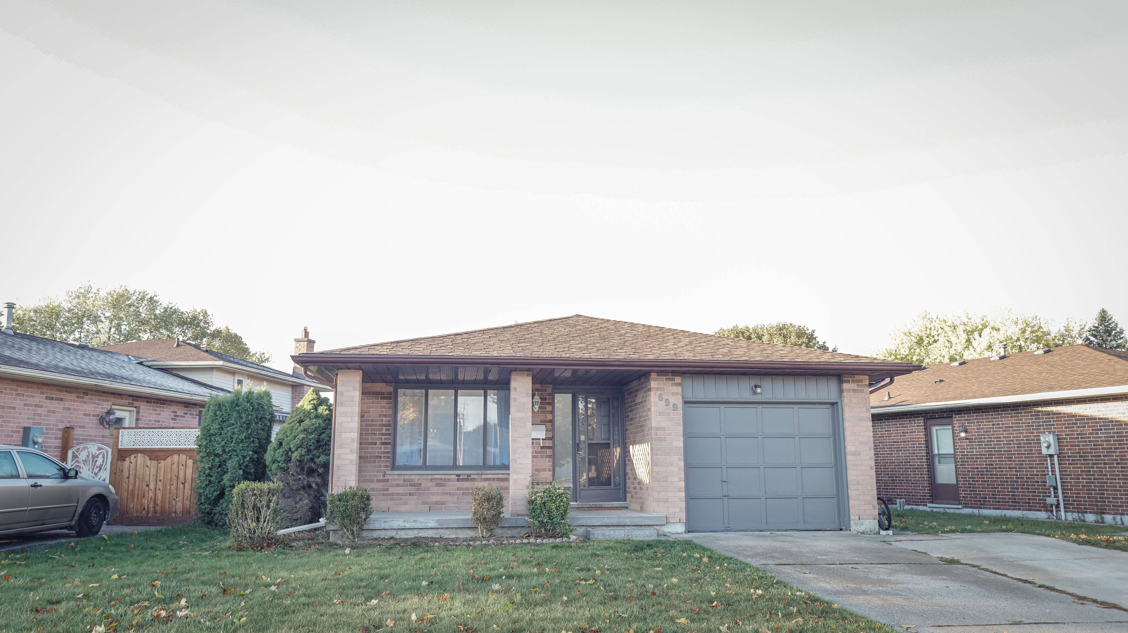 London East, ON N6W 5X1,699 Classic DR #Basement