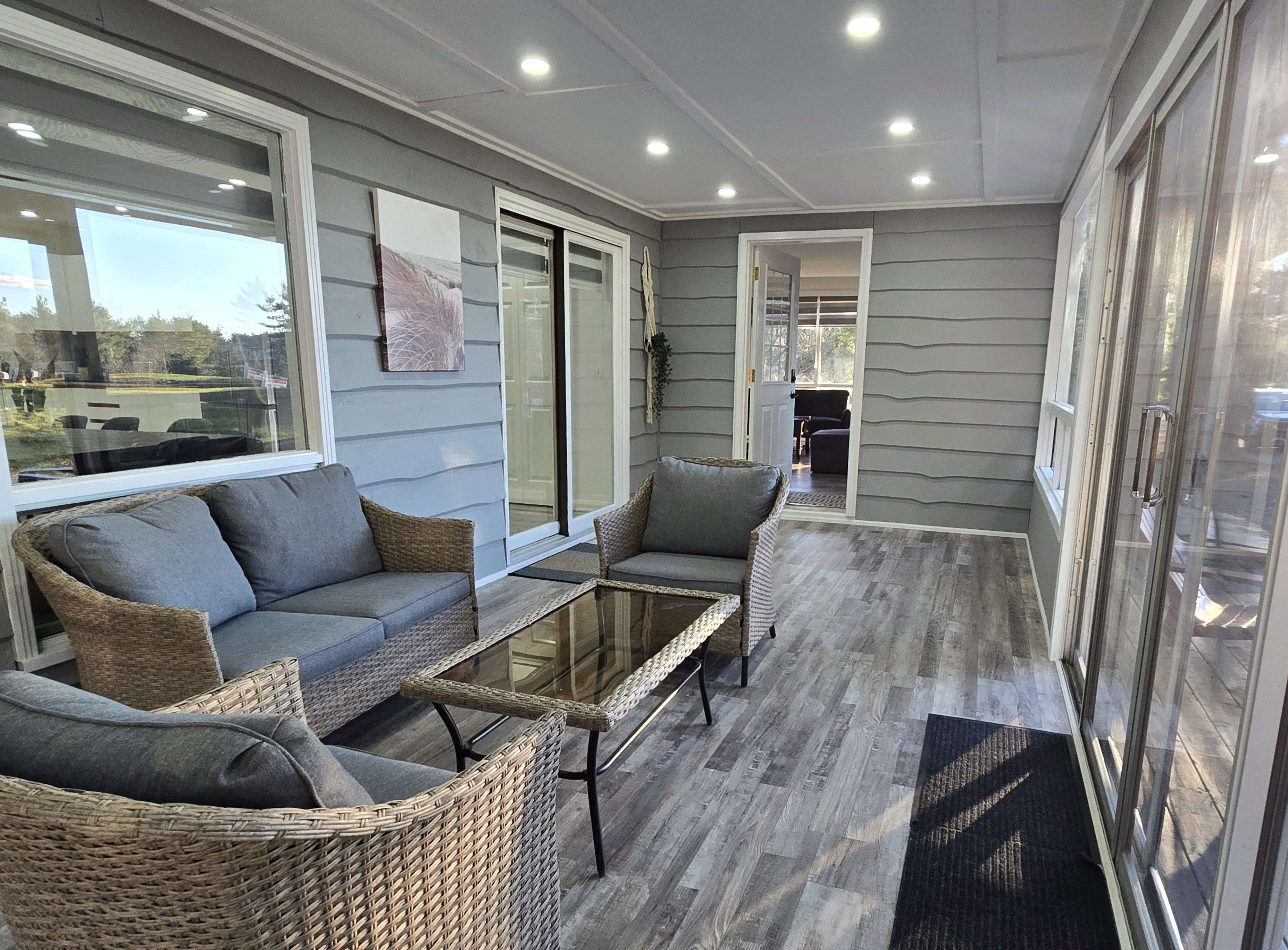 Bracebridge, ON P1L 1W8,375 Santas Village RD