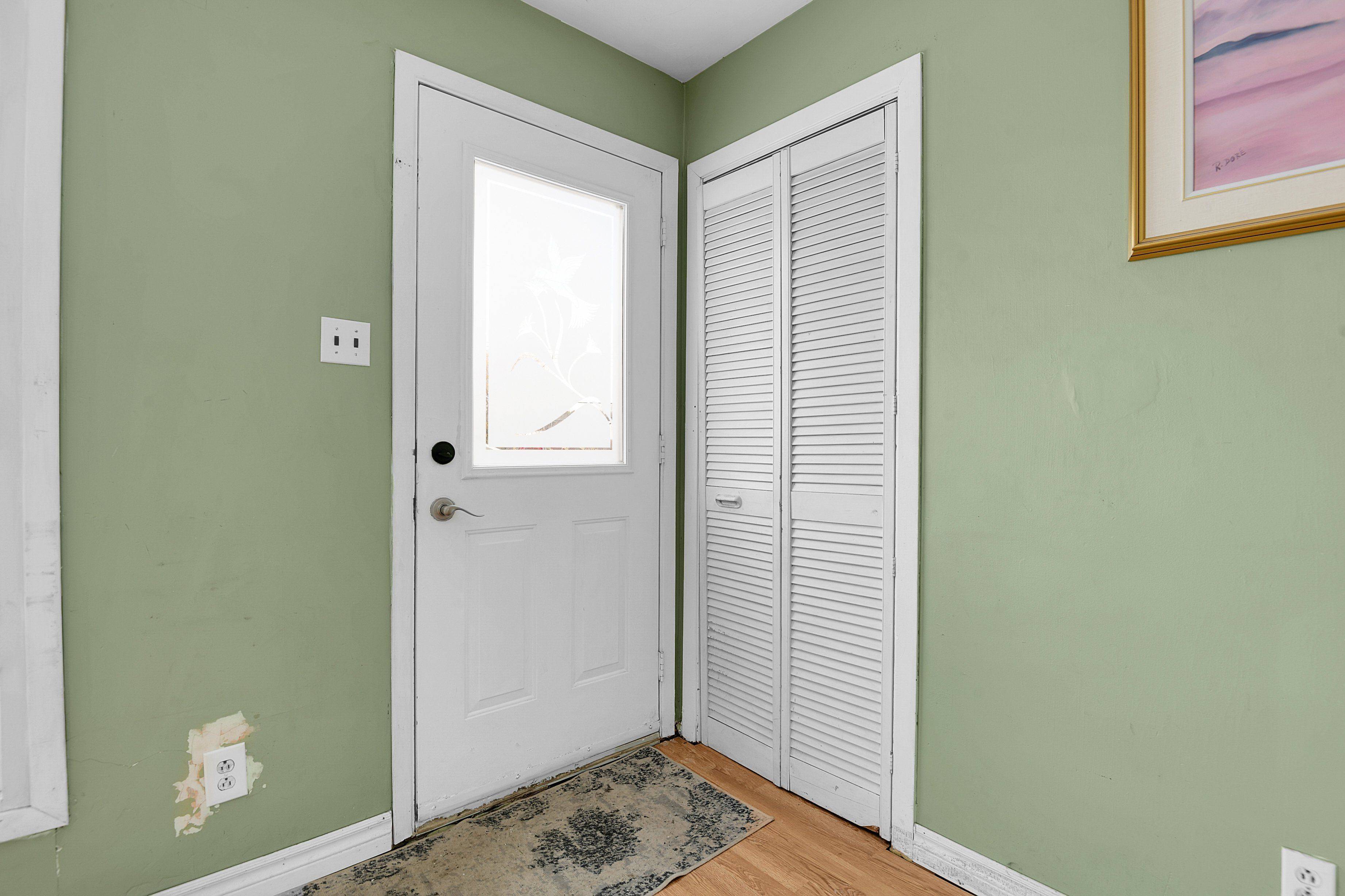 North Glengarry, ON K0C 1A0,418 Dominion ST