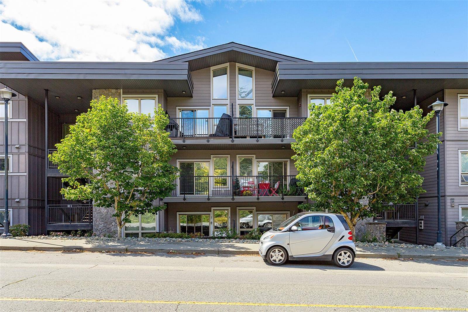 Langford, BC V9C 3T6,3240 Jacklin Rd #311