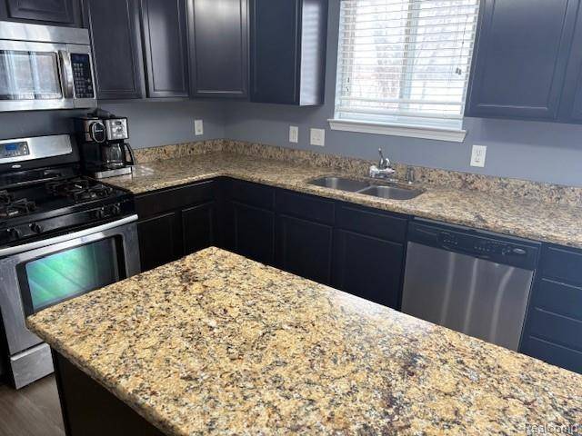 Macomb, MI 48042,52658 Delena DR