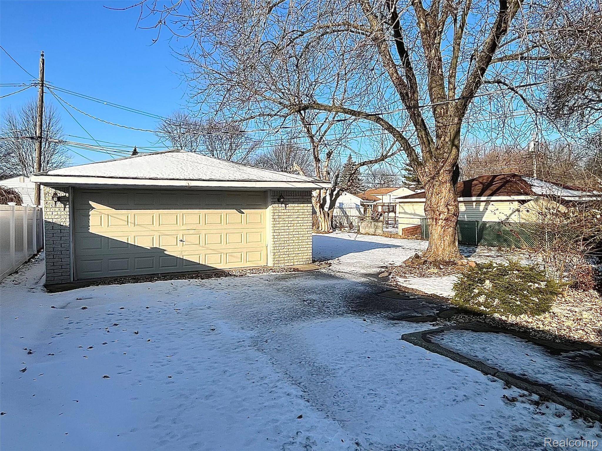 Fraser, MI 48026,31287 Mc Namee ST