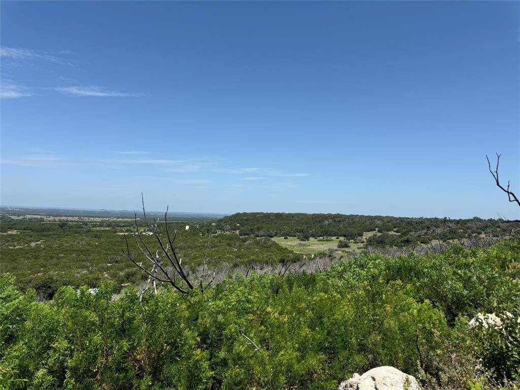 Gatesville, TX 76528,1409 County Road 147