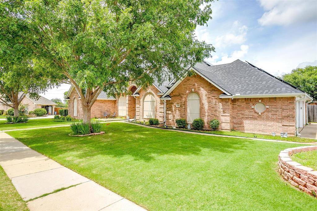 Crowley, TX 76036,1200 Blackberry Court