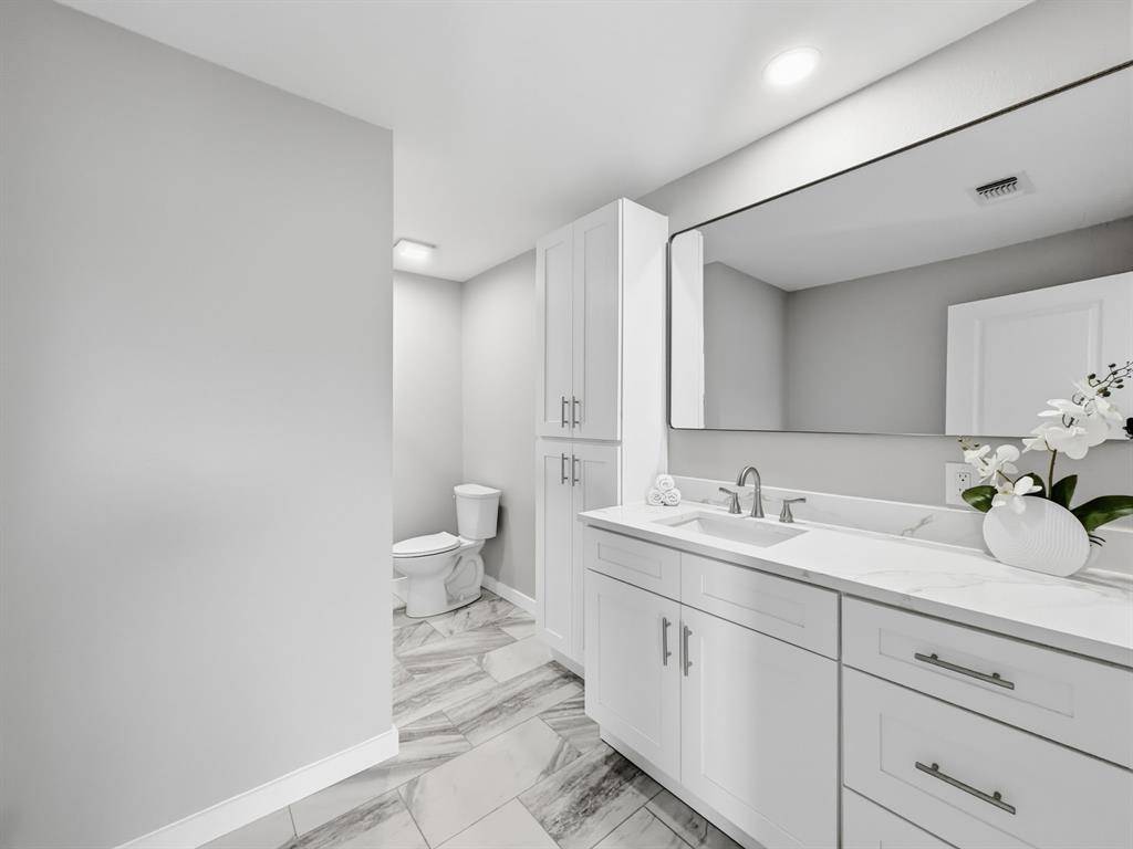 Whitesboro, TX 76273,104 Clark Street