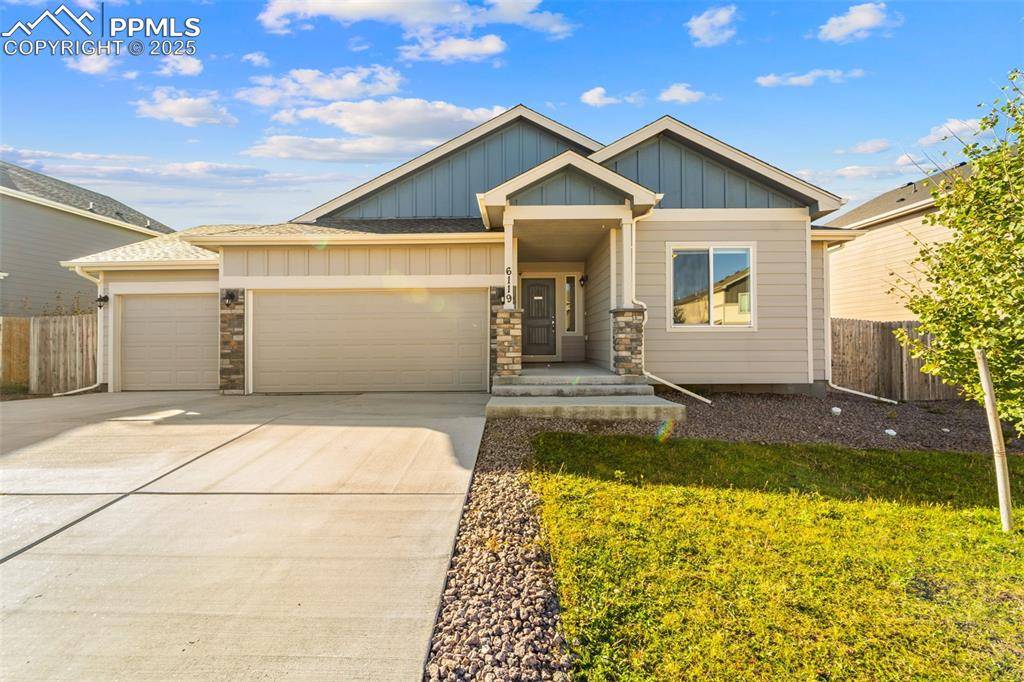 Colorado Springs, CO 80925,6119 Mumford DR