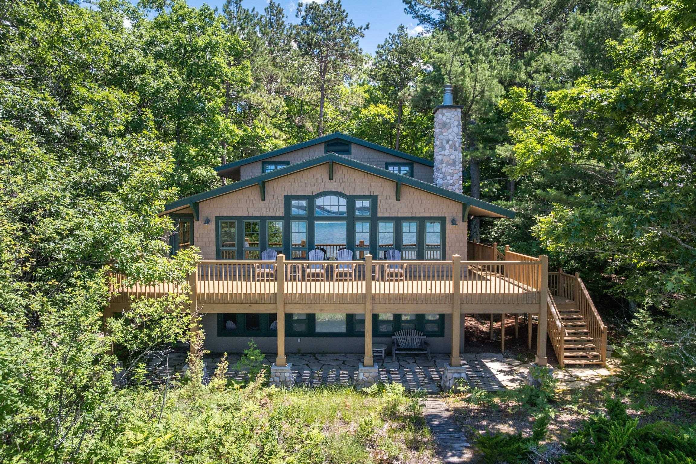 Kewadin, MI 49648,5196 MacKenzie DR