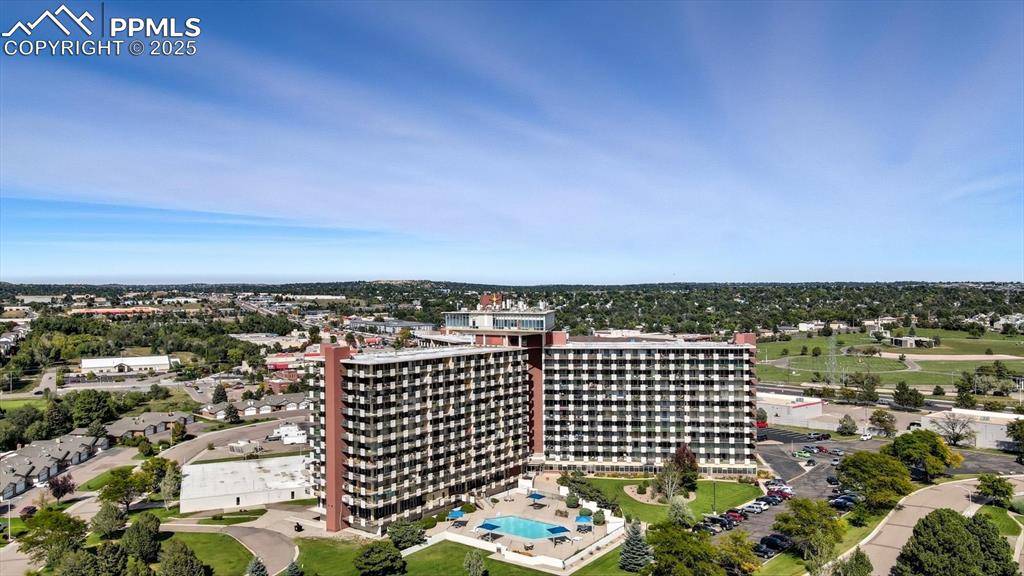 Colorado Springs, CO 80910,411 Lakewood CIR #B709