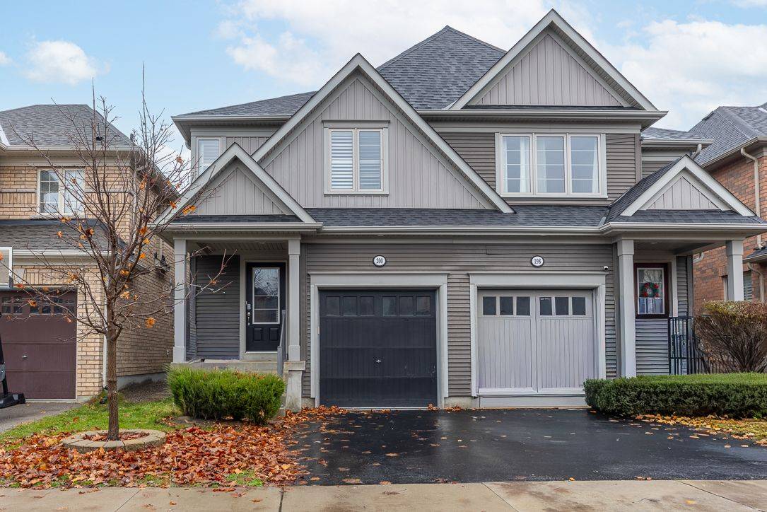 Oshawa, ON L1L 0K3,200 Lady Angela AVE