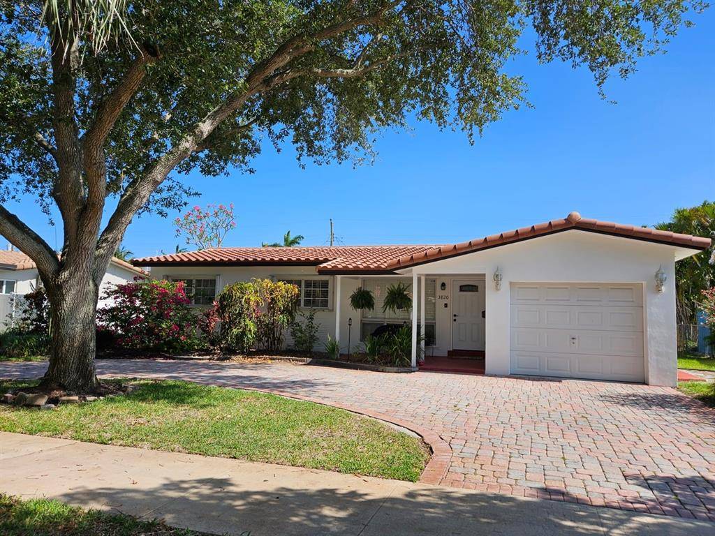 Hollywood, FL 33021,3820 Cleveland St