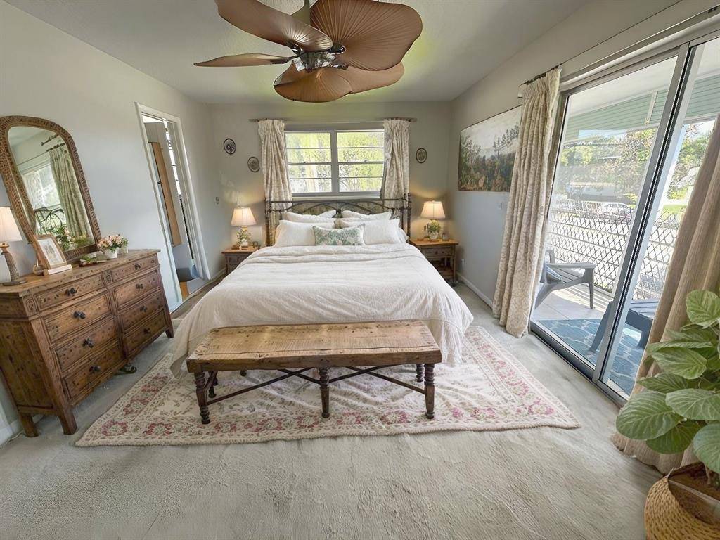 Deerfield Beach, FL 33442,452 Durham O