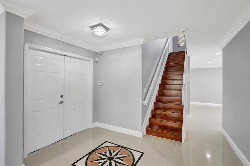 Sunrise, FL 33323,2355 NW 138th Dr