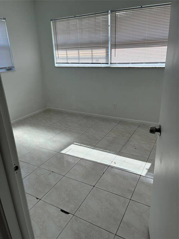 Pompano Beach, FL 33060,231 NW 20th St