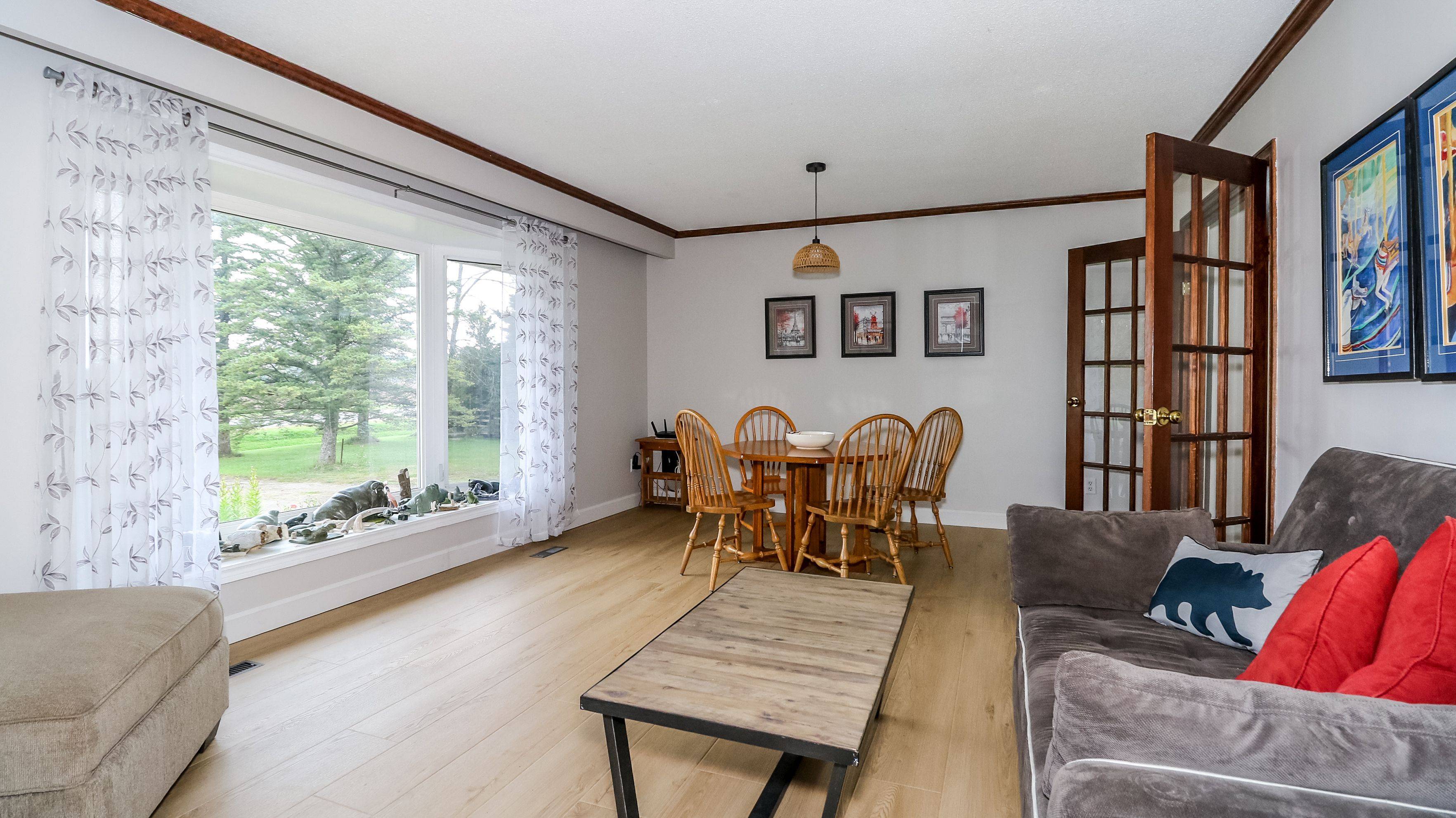 Bradford West Gwillimbury, ON L0L 1R0,2717 Line 13 Line