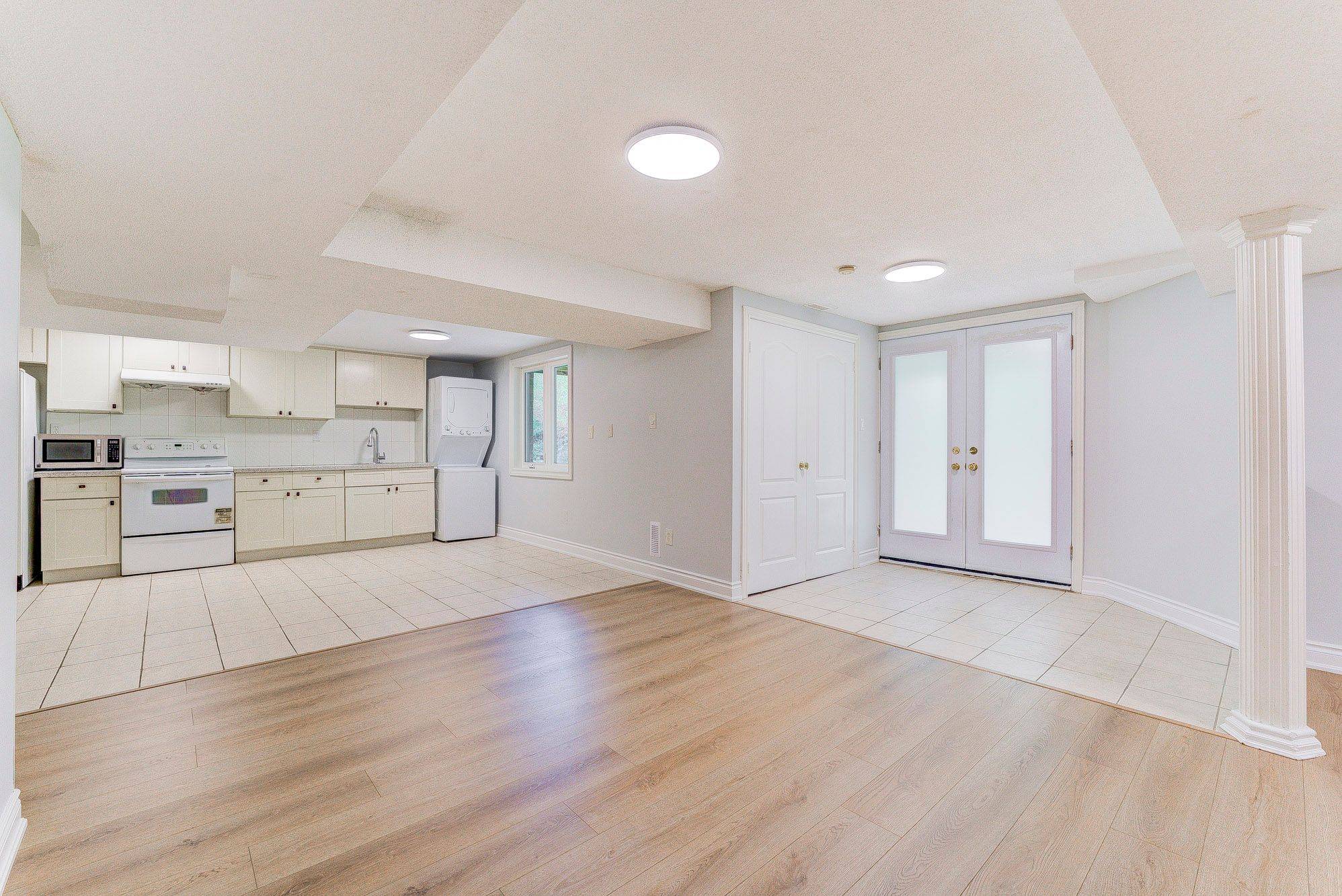 Markham, ON L6C 1Y2,338 Calvert RD