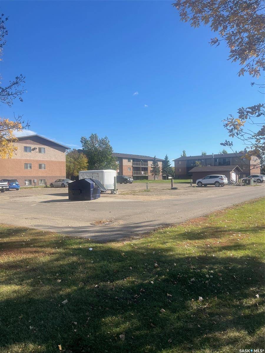 Weyburn, SK S4H 2Y4,551-531-12 13th STREET NW