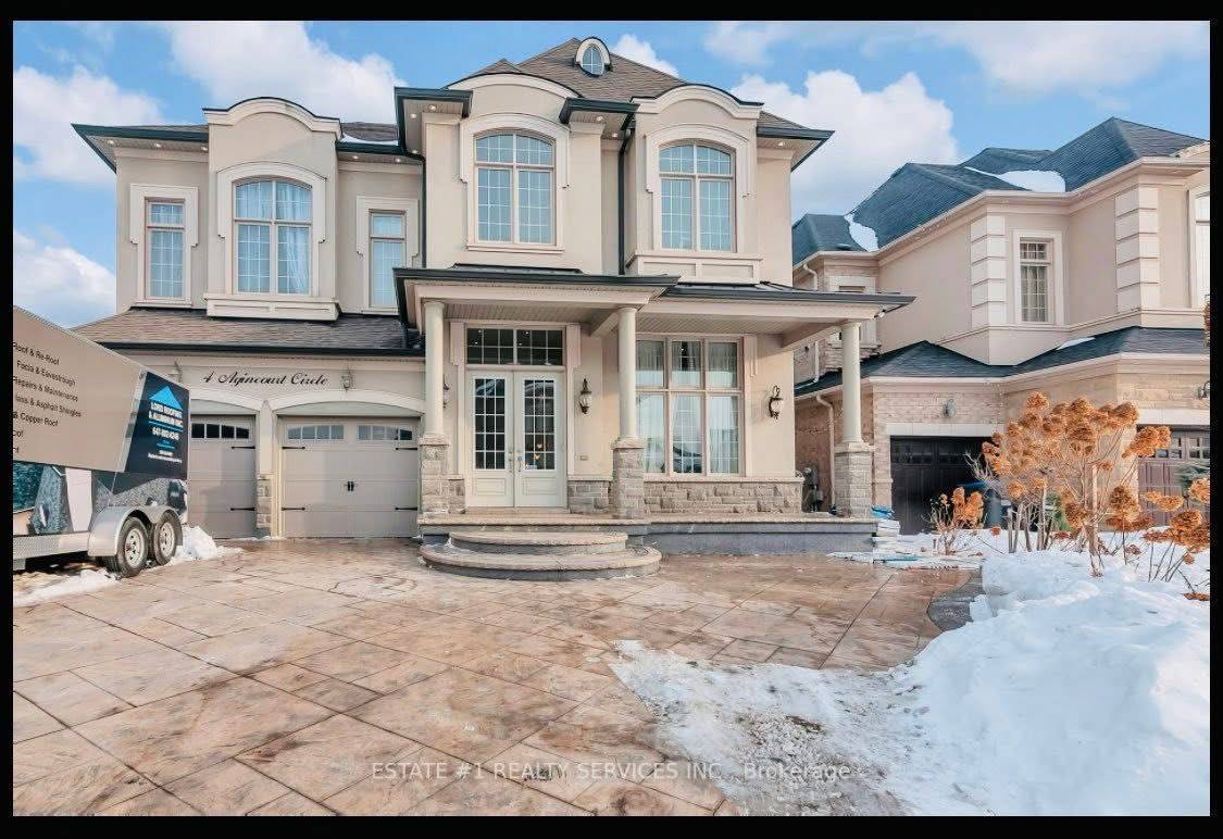 Brampton, ON L6X 2M4,4 Agincourt CIR