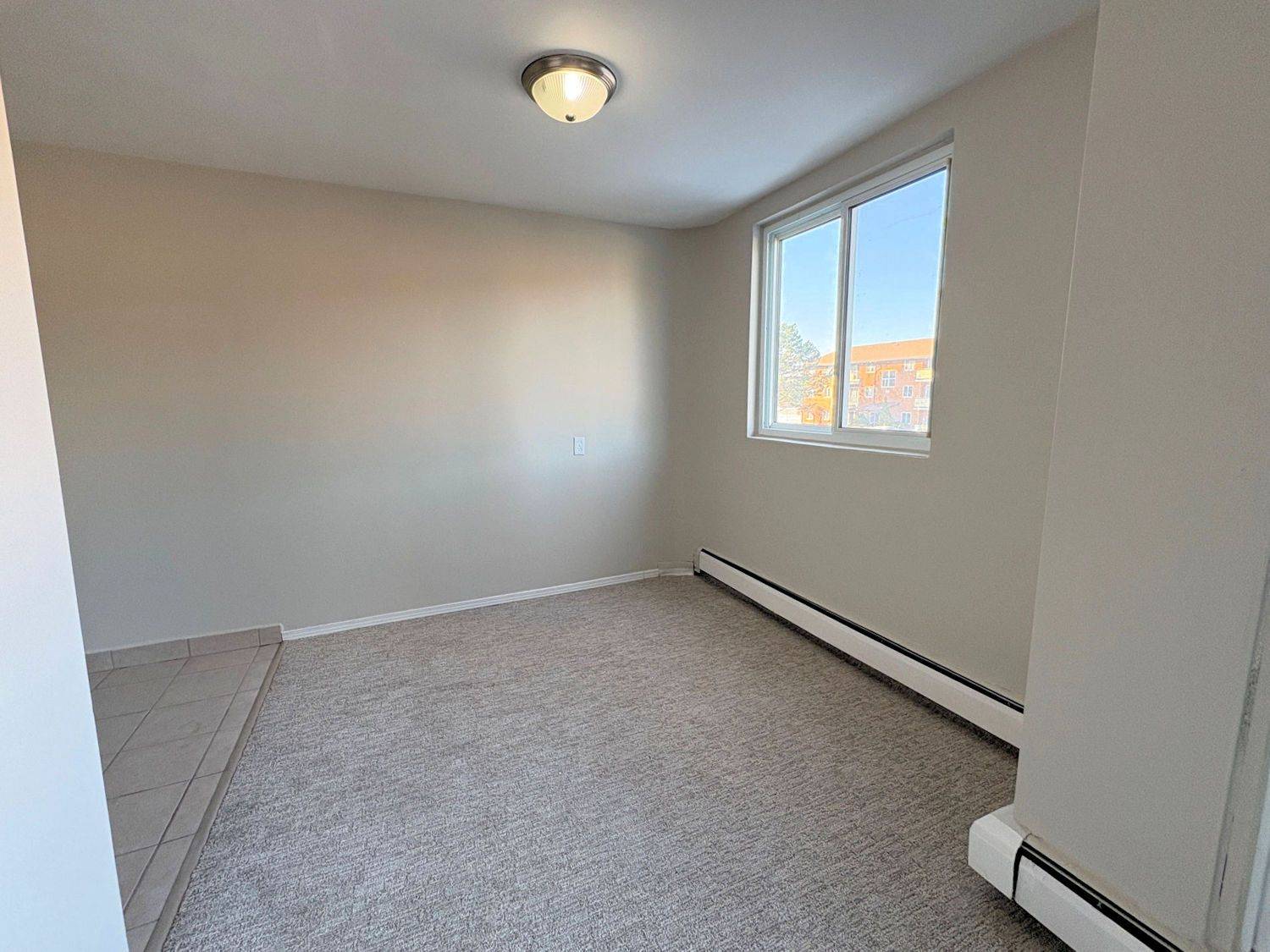 Chatham-kent, ON N7L 1E2,79 Baldoon RD #6