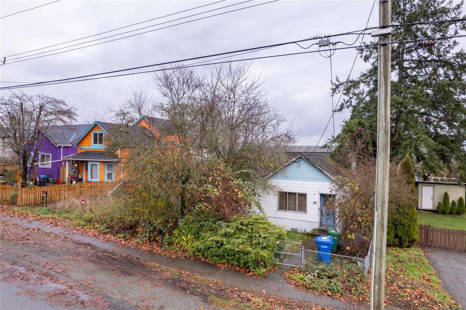 Nanaimo, BC V9R 4X4,247 Irwin St