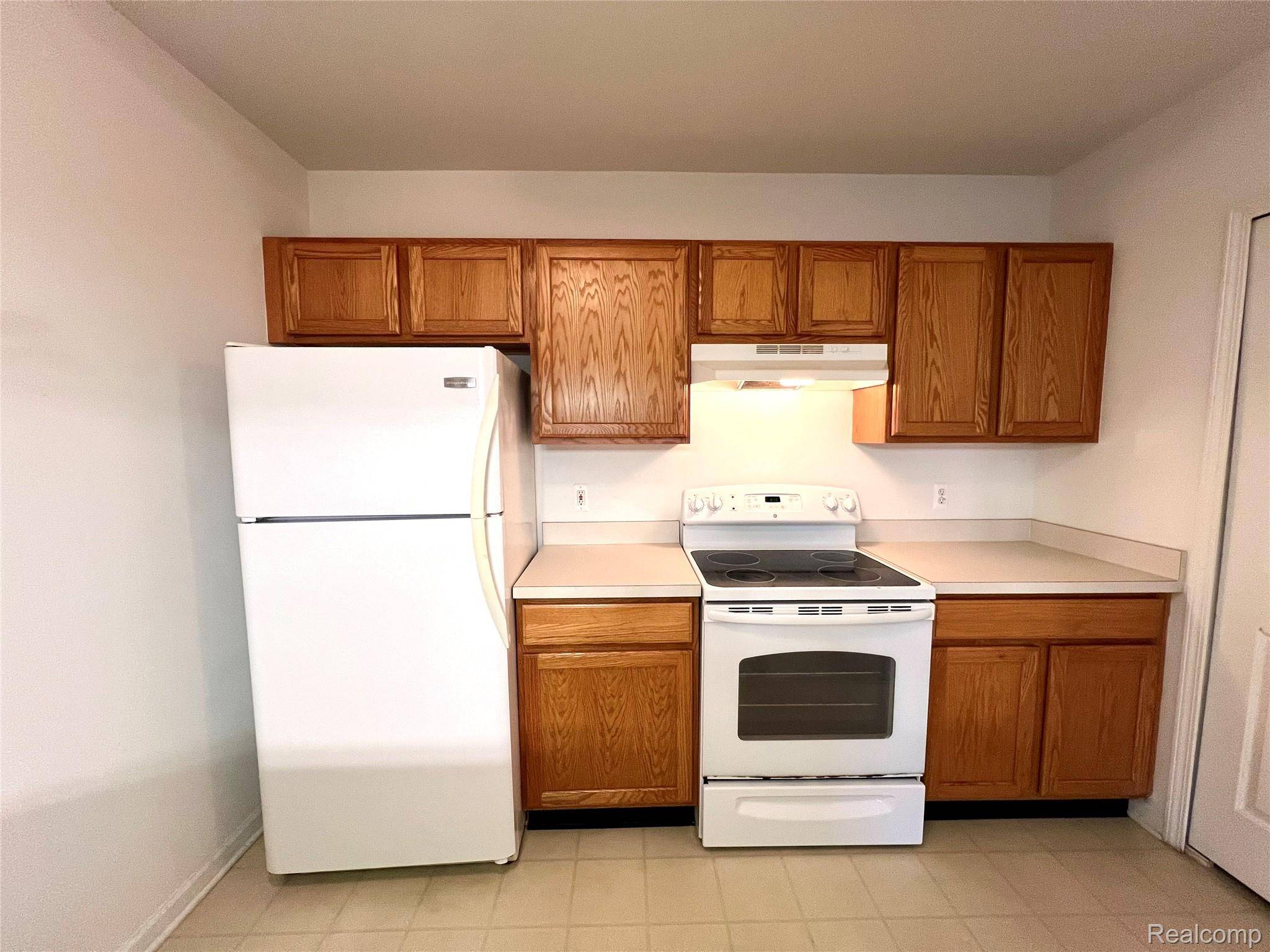 Ann Arbor, MI 48105,2664 S KNIGHTSBRIDGE CIR