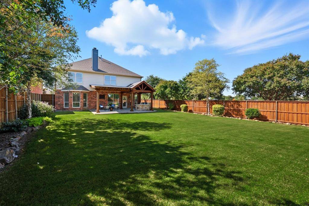 1301 Enchanted Rock Trail, Mckinney, TX 75072