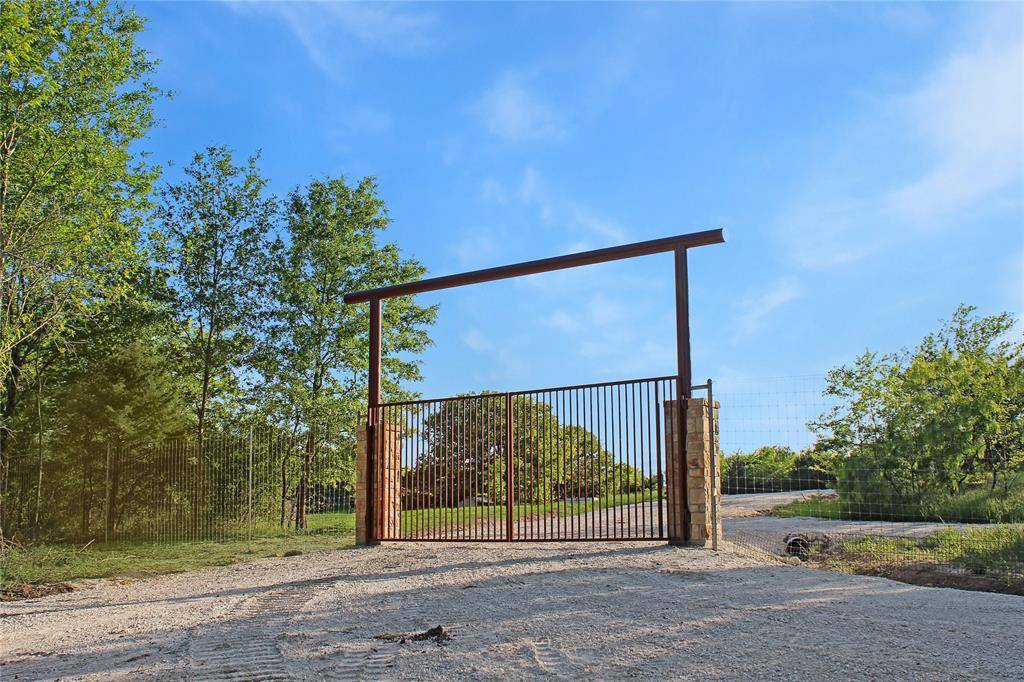 Scurry, TX 75158,7304 Shady Lane