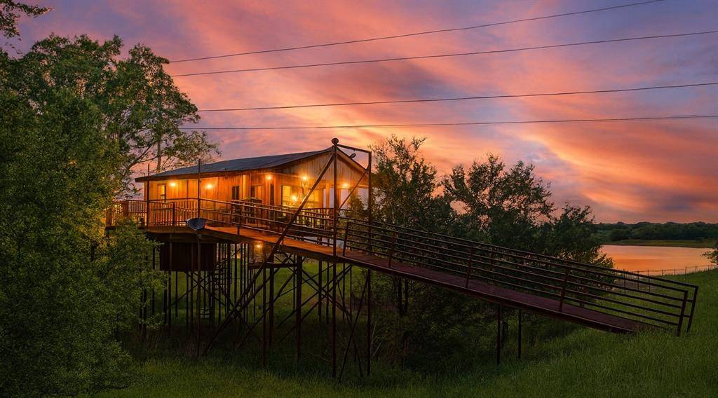 Scurry, TX 75158,7304 Shady Lane