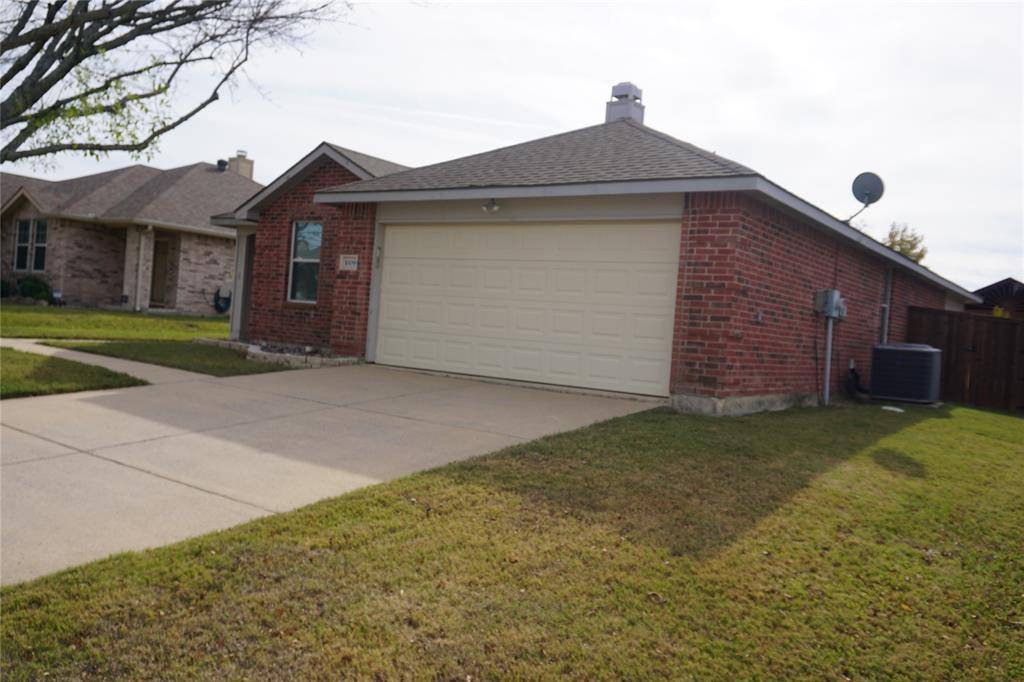 Wylie, TX 75098,1009 Lowndes Lane