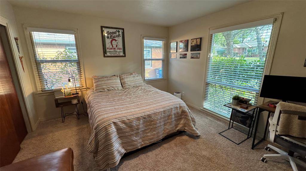 Dallas, TX 75224,1911 Ferndale