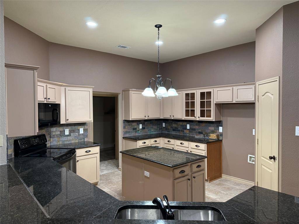 Denton, TX 76210,3624 Big Horn Trail