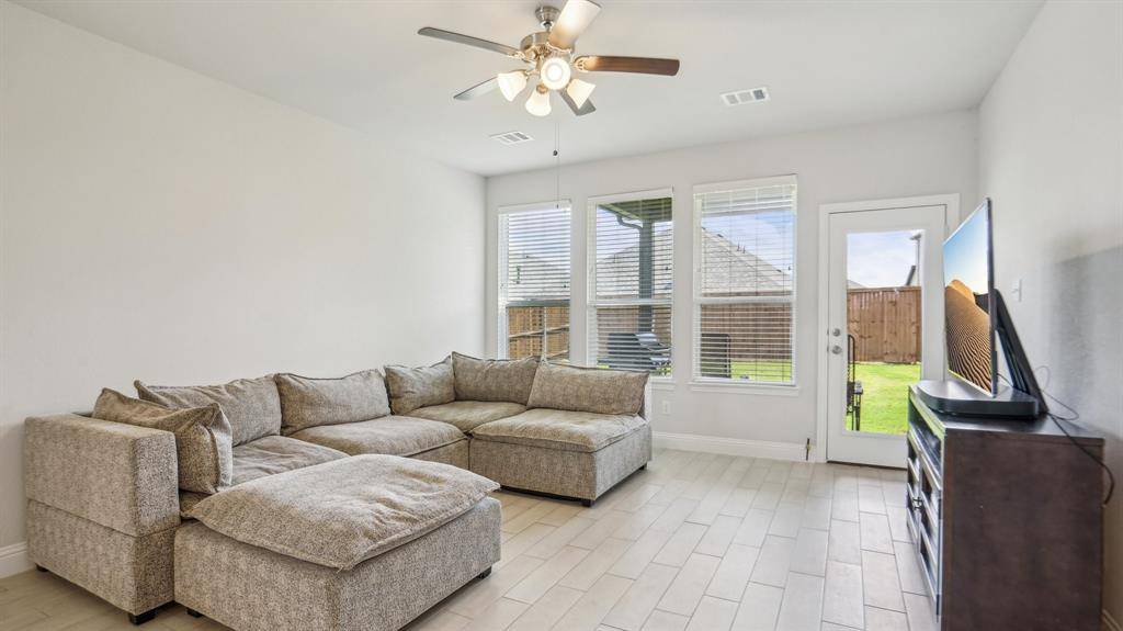 Weston, TX 75009,416 Boot Strap Place