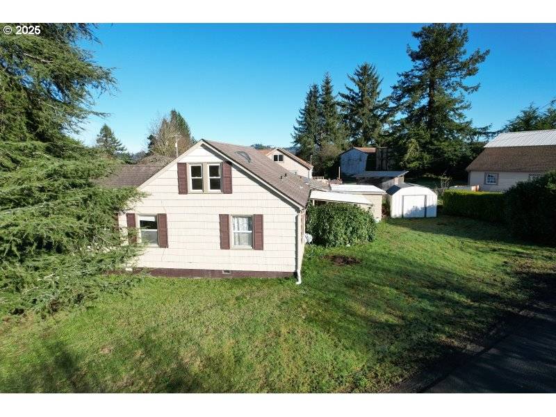 Astoria, OR 97103,92187 LEWIS AND CLARK RD