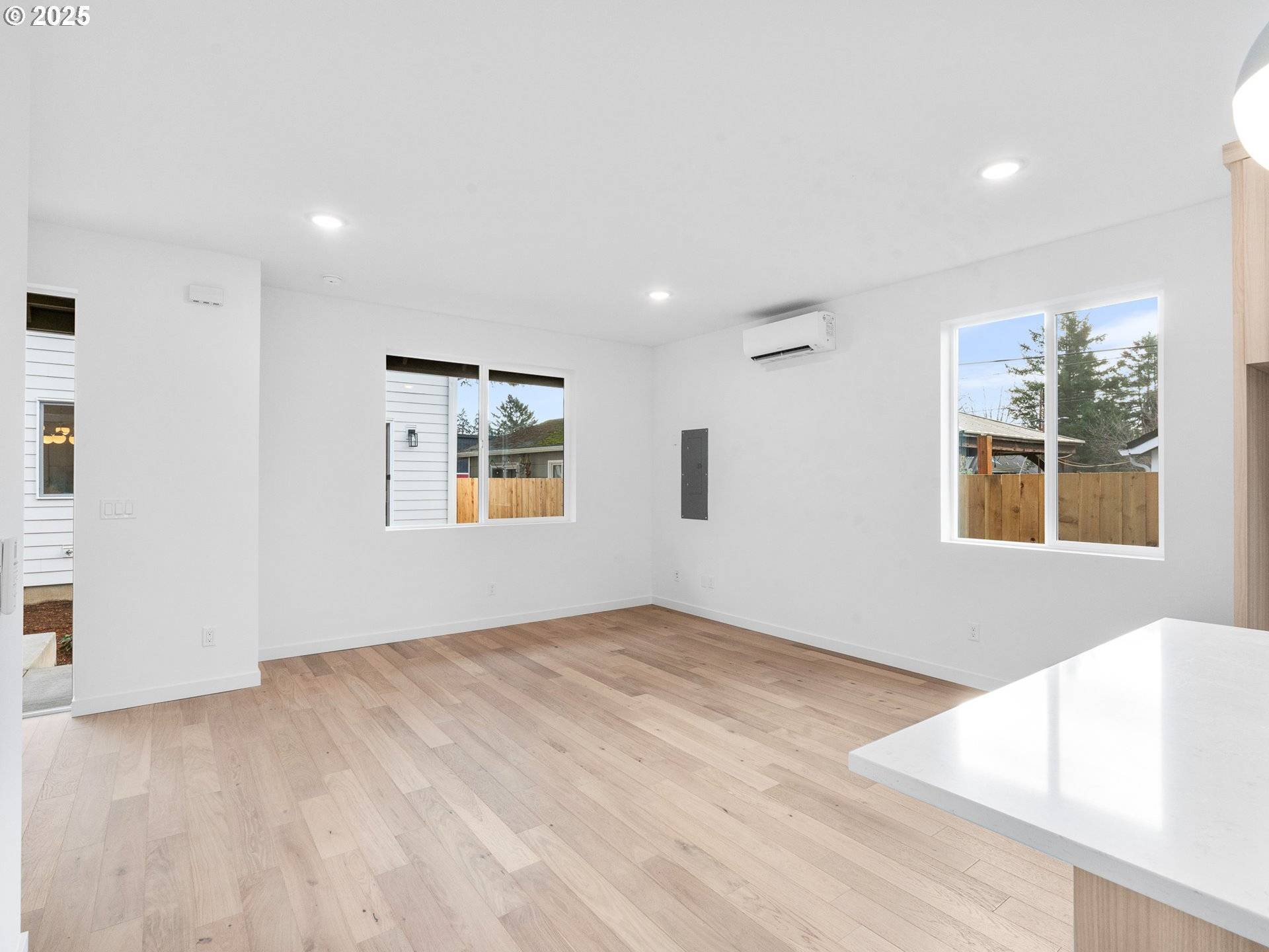 Portland, OR 97266,6443 SE 88th AVE