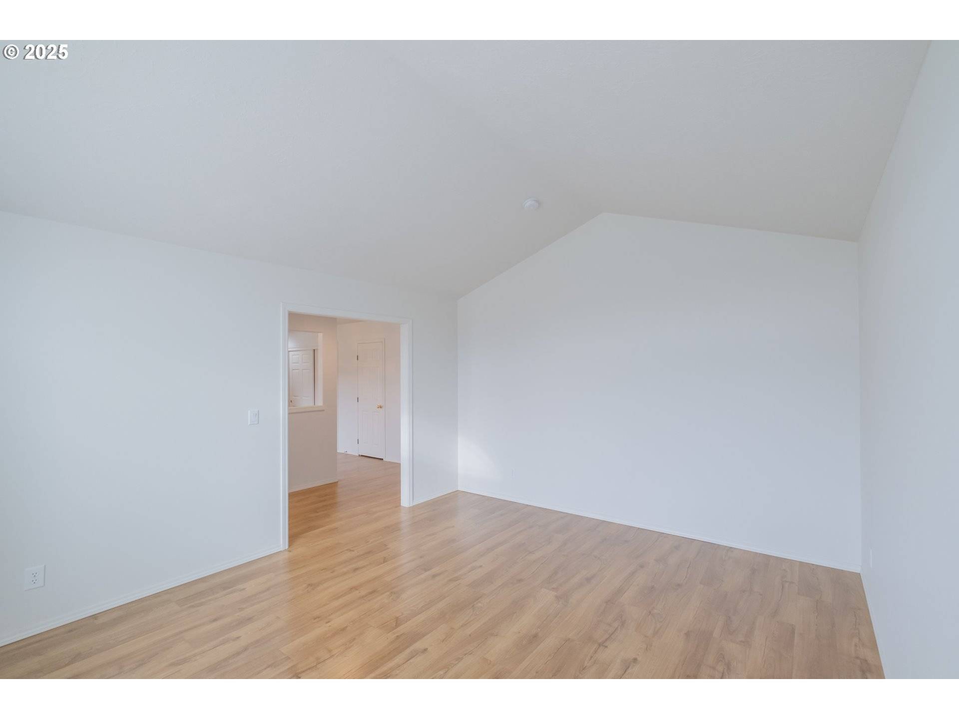 Albany, OR 97321,1851 COUGAR AVE