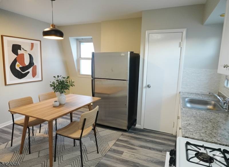 Elizabeth City, NJ 07208,510 Morris Ave