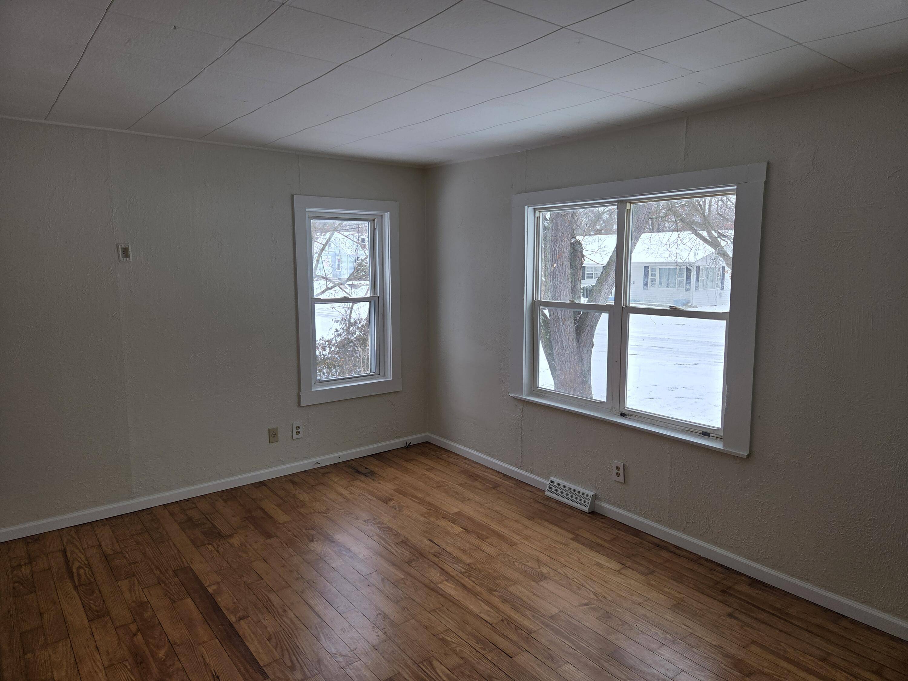 Portage, MI 49024,5925 Nevada AVE