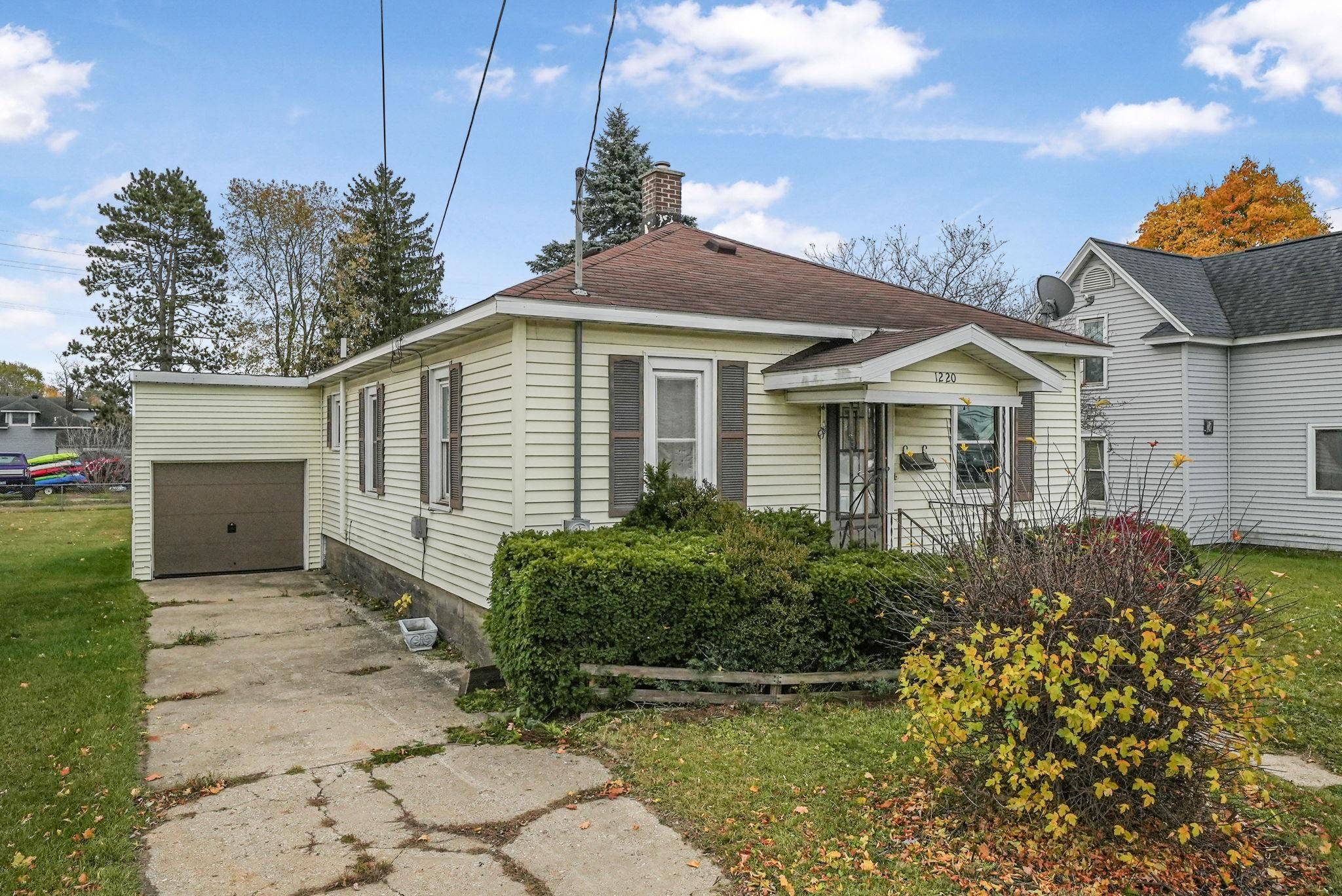 Cadillac, MI 49601,1220 Burlingame