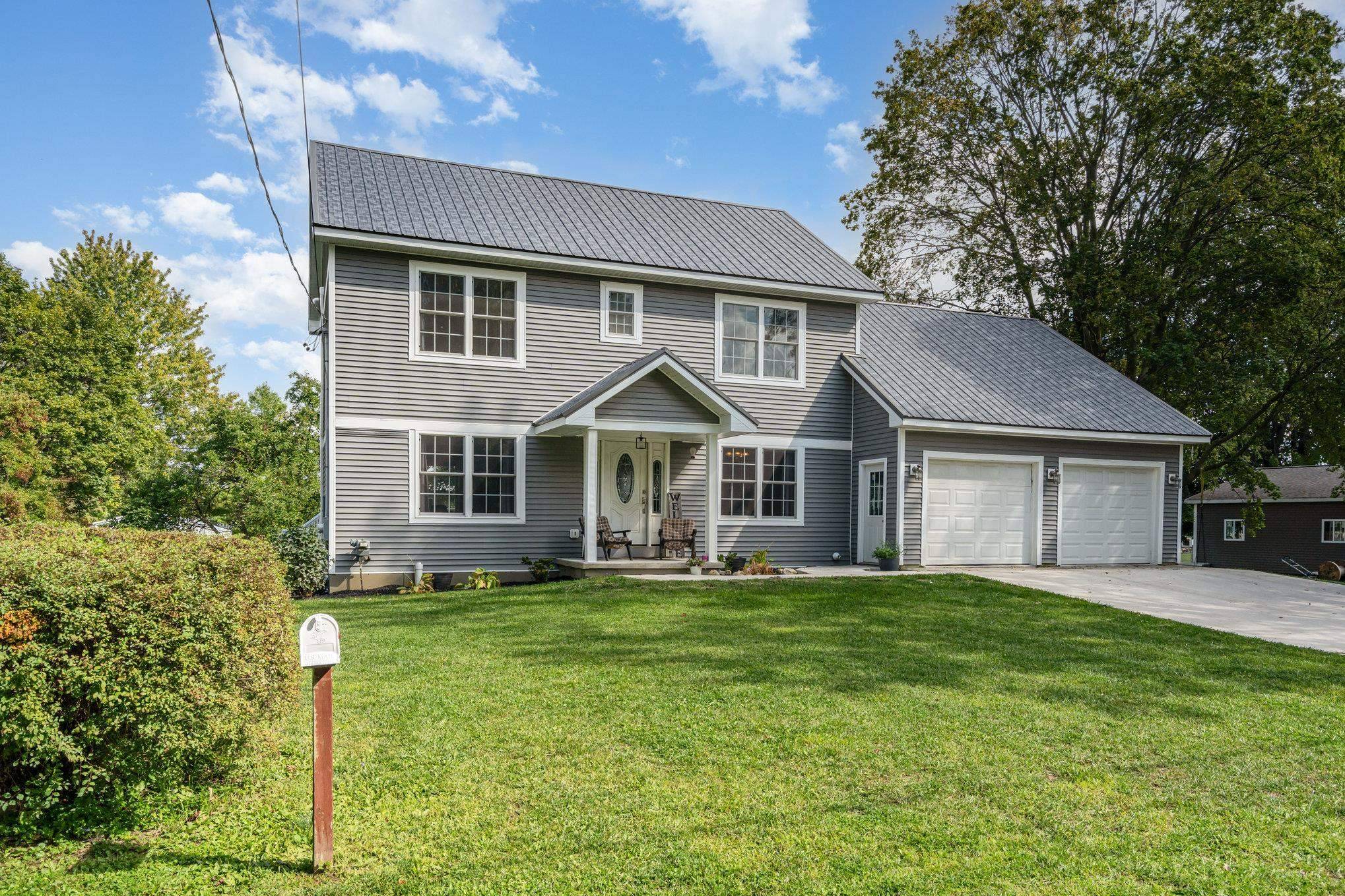 Ithaca, MI 48847,528 N Ithaca ST