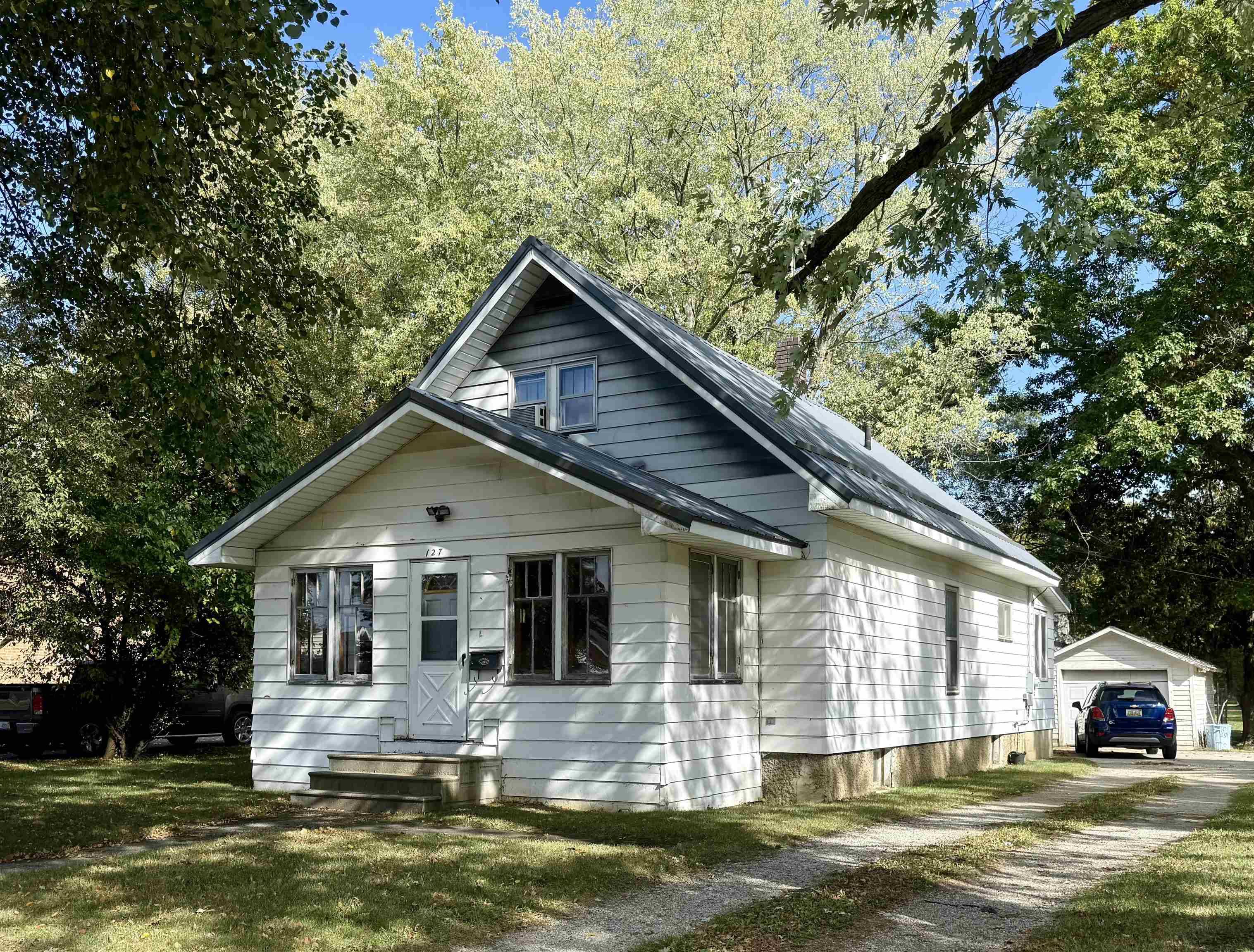 Alma, MI 48801,127 S State ST