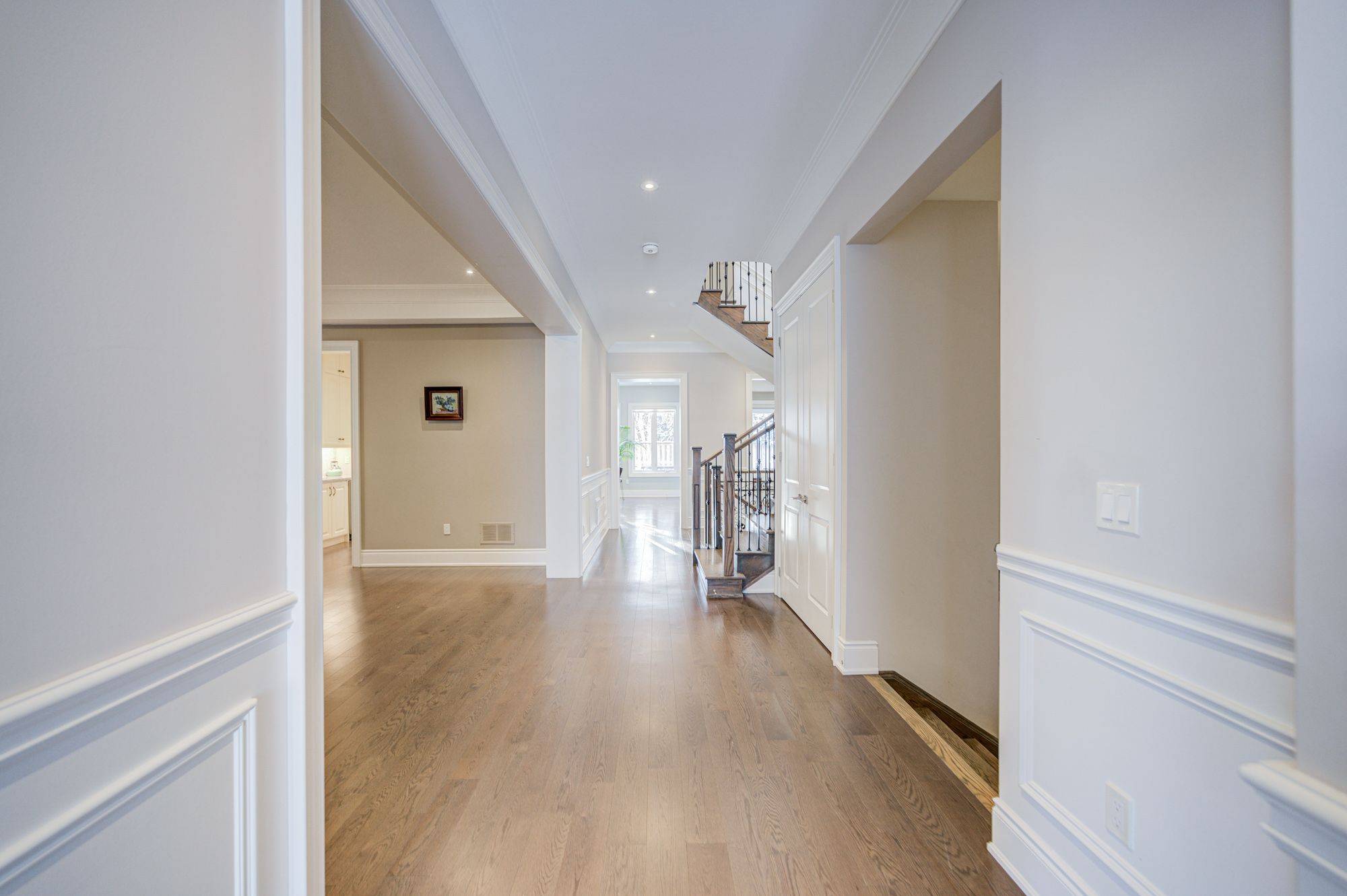 Richmond Hill, ON L4E 3H1,75 Douglas RD