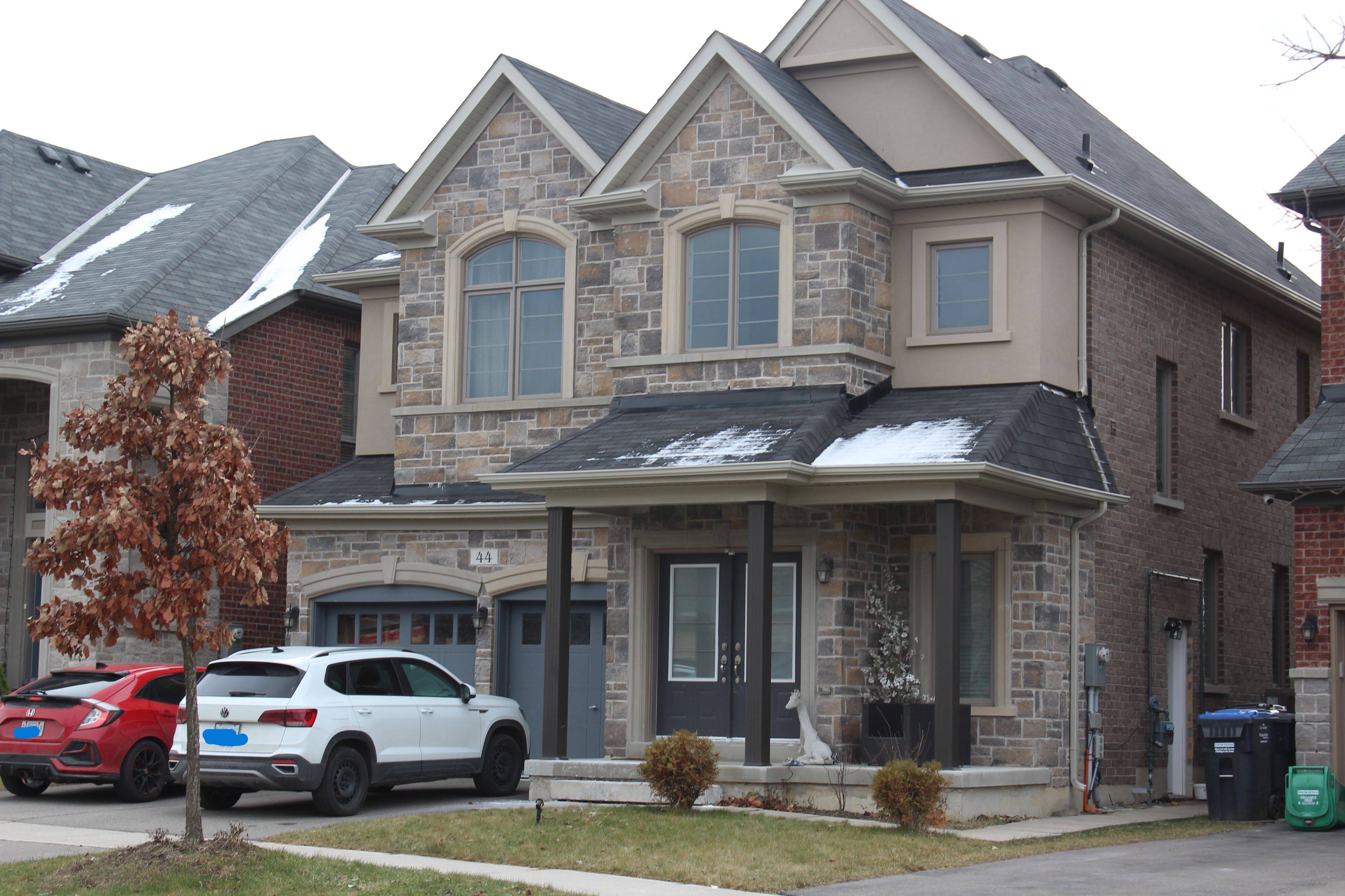 Brampton, ON L6Y 6C9,44 Prairie Creek CRES #Basement
