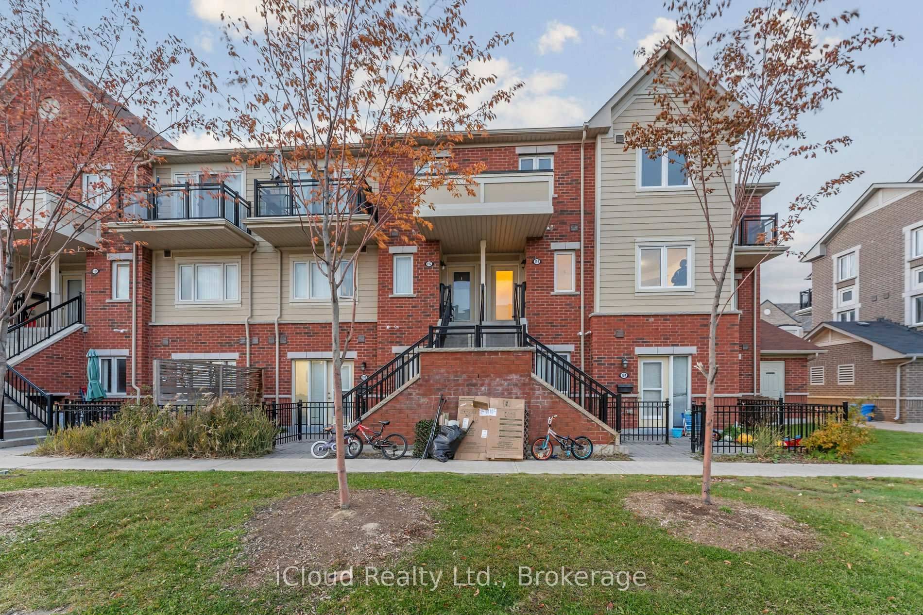 Brampton, ON L6R 2Y7,250 Sunny Meadow BLVD #193