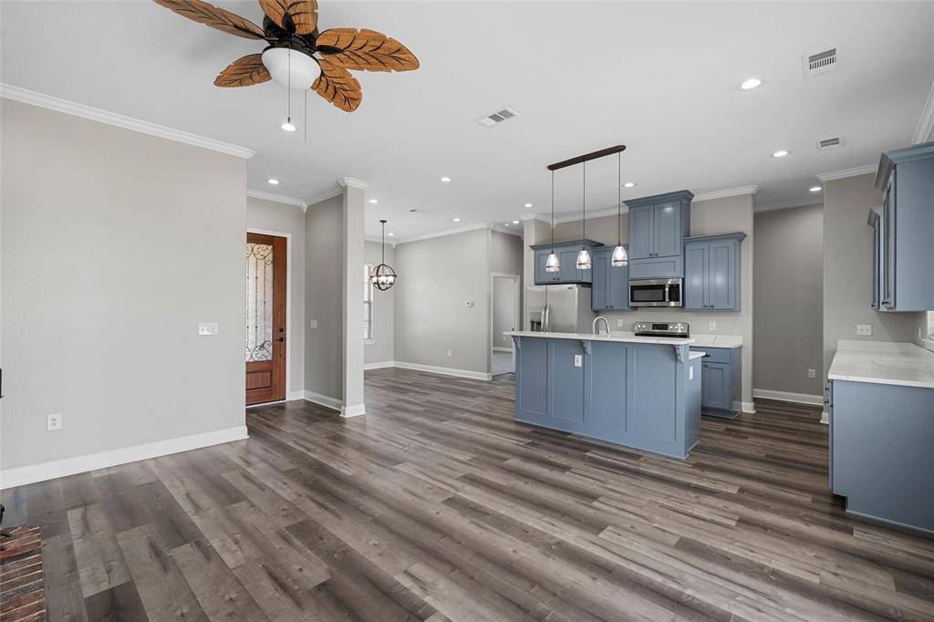 Riesel, TX 76682,1411 Elm Lake Road