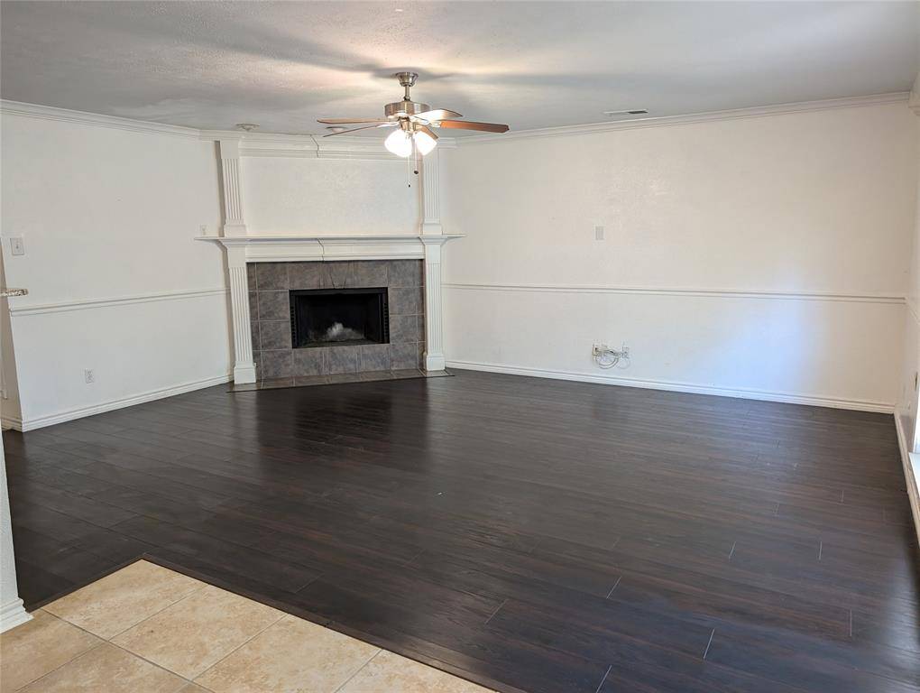 The Colony, TX 75056,5209 Gates Drive