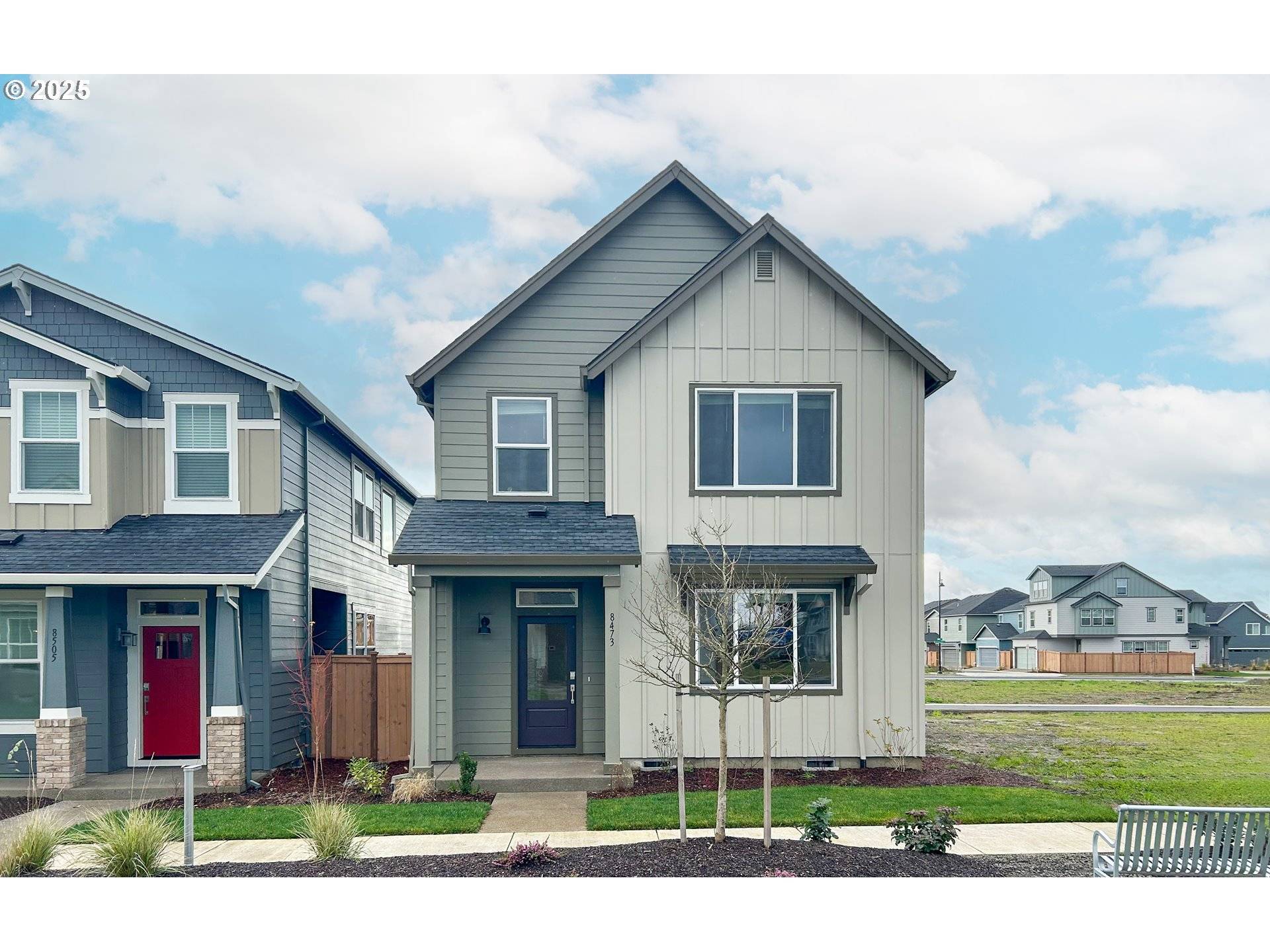 Hillsboro, OR 97123,8473 SE Apricot LN